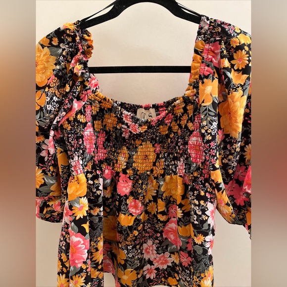 Twine & String Peasant Boho Smocked Blouse Floral Print Puff Ruffle Sleeves - Picture 2 of 5